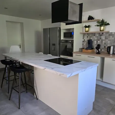 Le Bohème Par Vosges Sérénité * Épinal